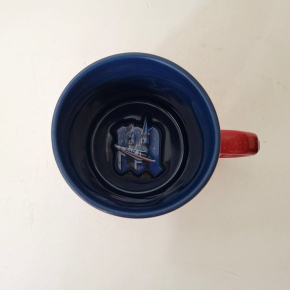 Magic Kingdom Est. 1971 Extra Large Red Mug Dimensional Raised Design - Picture 5 of 6